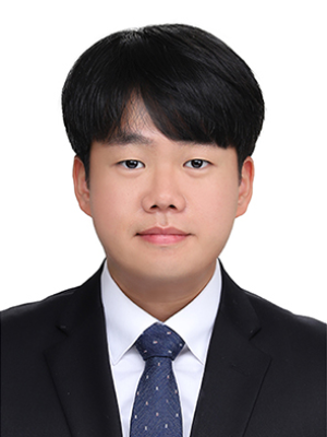 강철웅 사진