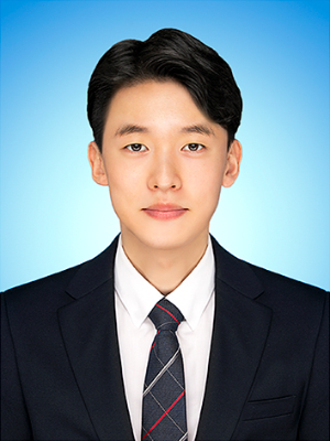 이근석 사진